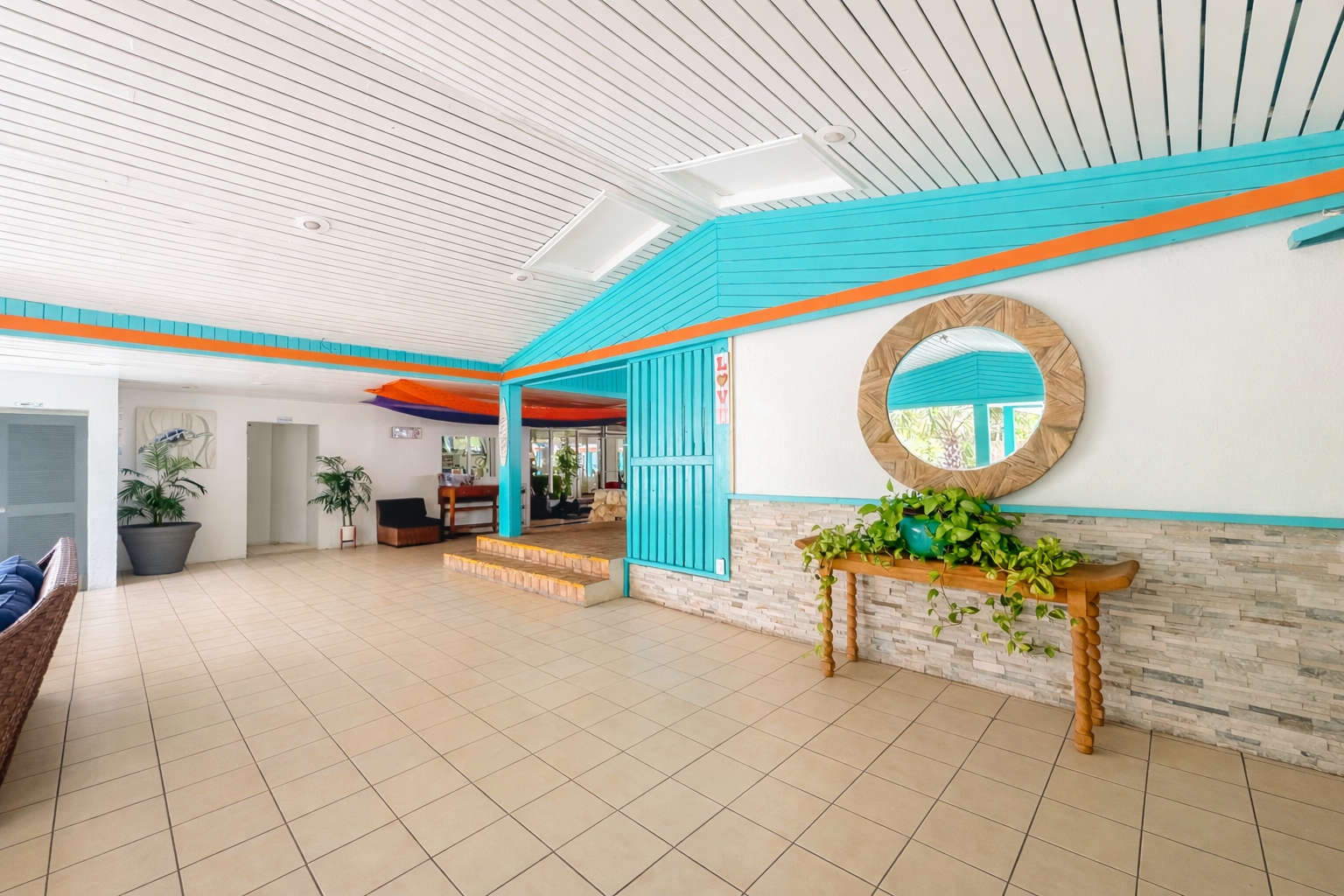 Resort scenery and beach, Palms Resort & Beach